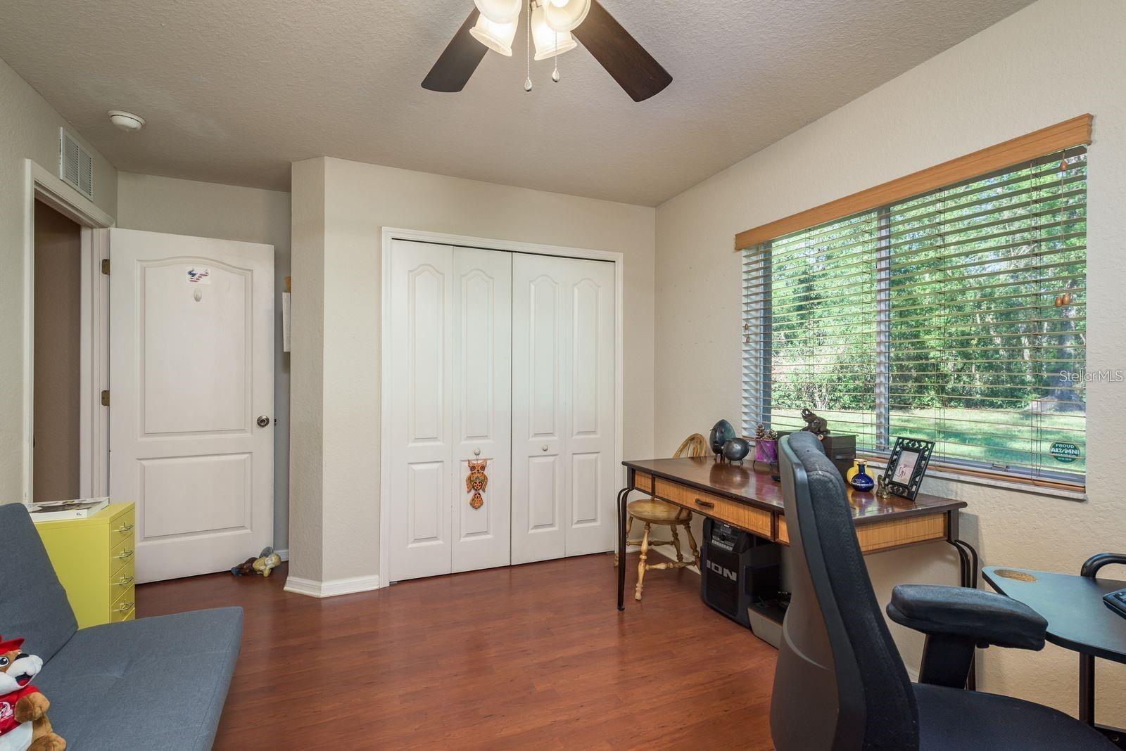 WOODLAND PARK - Residential