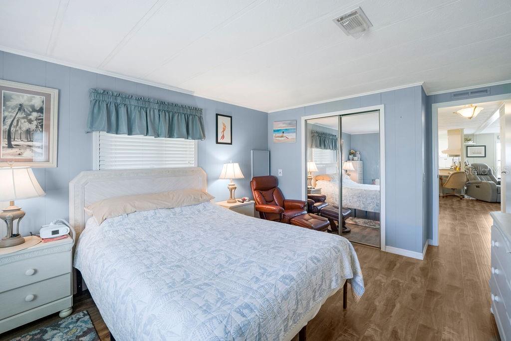 KINGS GATE CLUB MHP - Residential