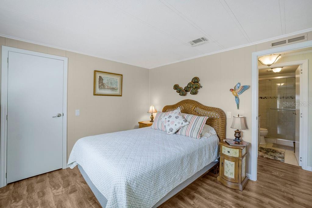 KINGS GATE CLUB MHP - Residential