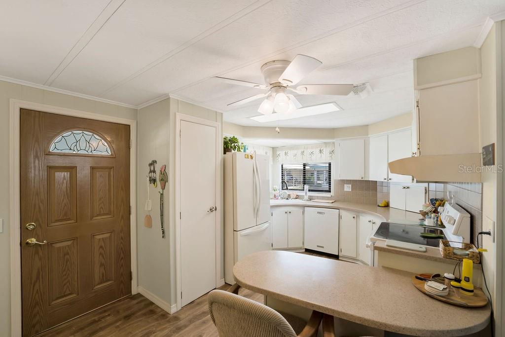 KINGS GATE CLUB MHP - Residential