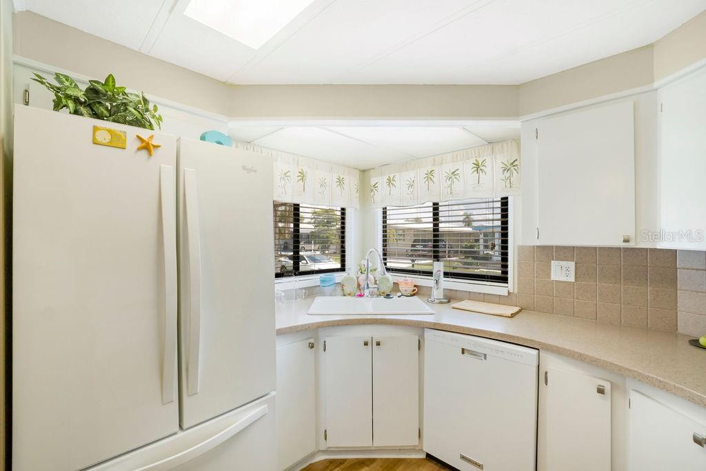 KINGS GATE CLUB MHP - Residential