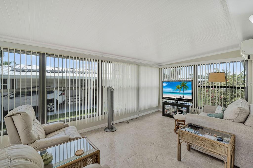 KINGS GATE CLUB MHP - Residential