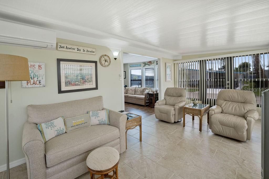 KINGS GATE CLUB MHP - Residential