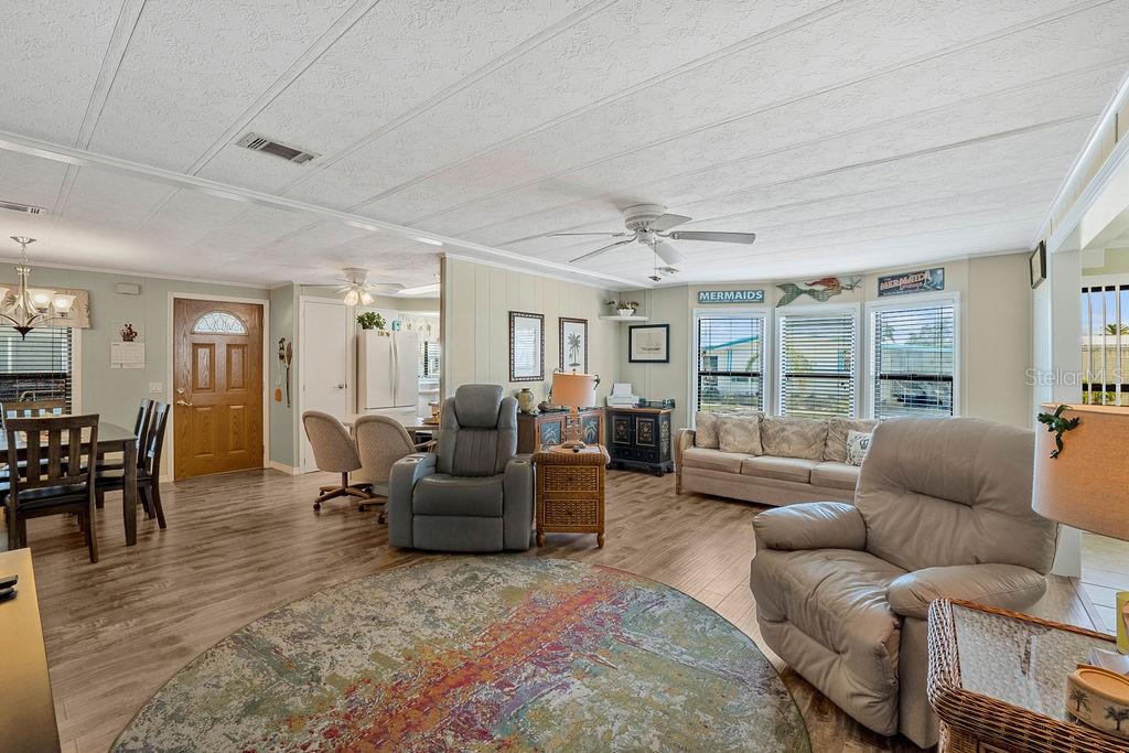 KINGS GATE CLUB MHP - Residential