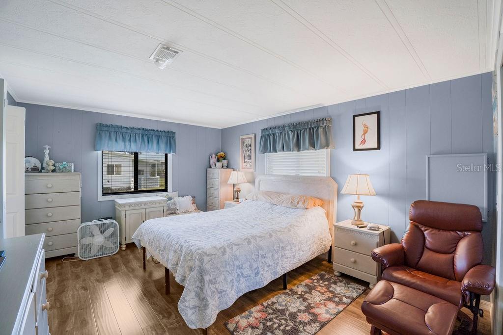 KINGS GATE CLUB MHP - Residential