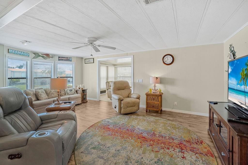 KINGS GATE CLUB MHP - Residential