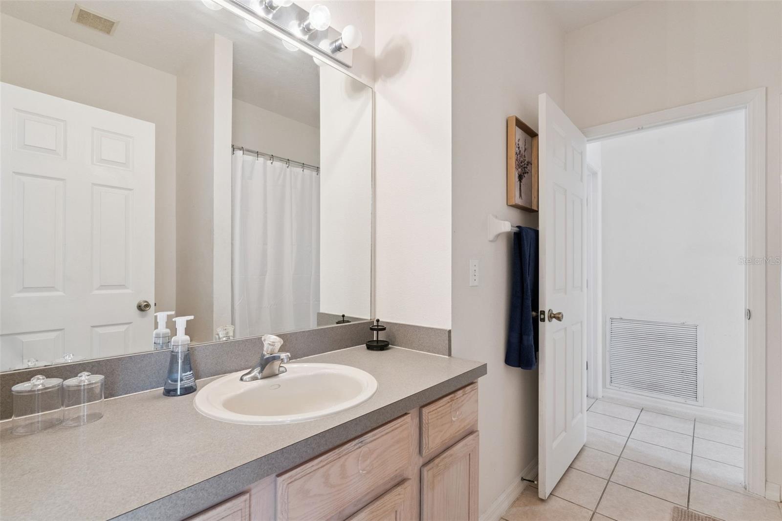 GLENBROOK SUB - Residential