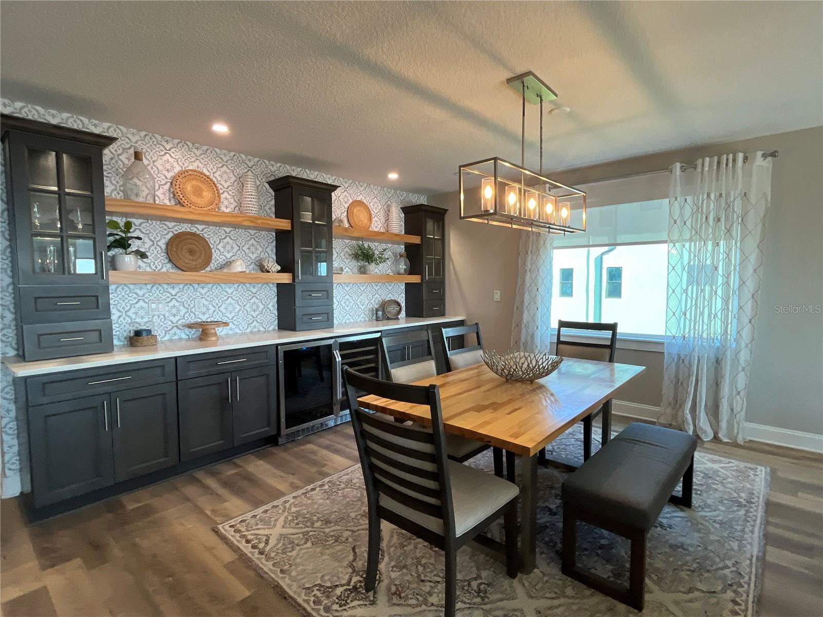 OCEAN LAKE VILLAS - Residential Lease