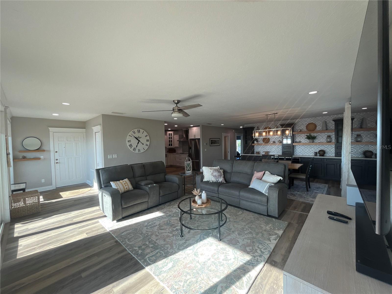 OCEAN LAKE VILLAS - Residential Lease