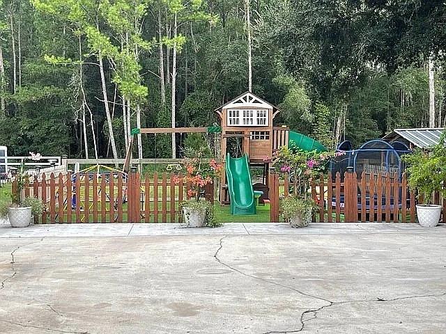 UNRECORDED SUBDIVISION - Residential