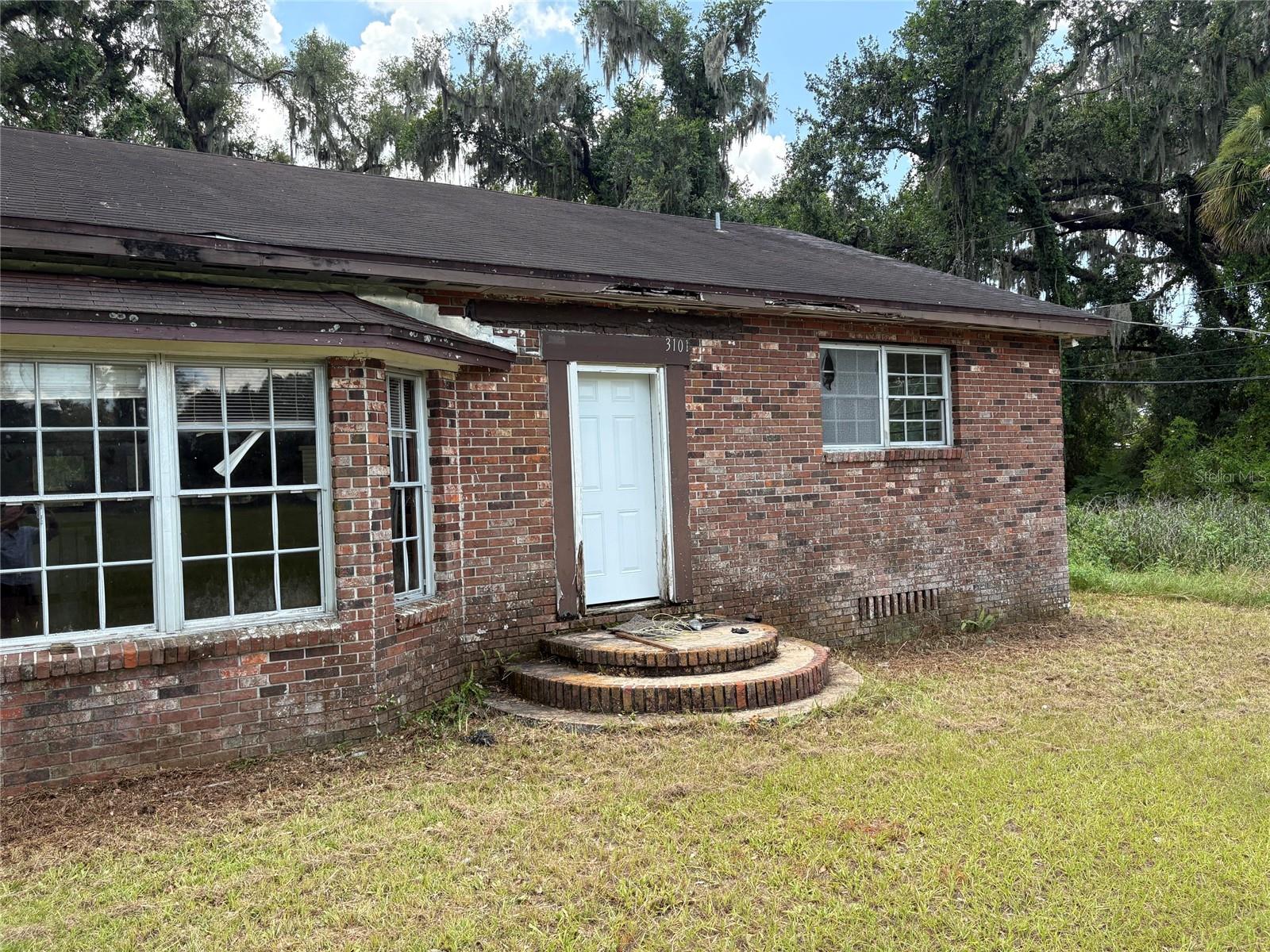 UNPLATTED - Residential