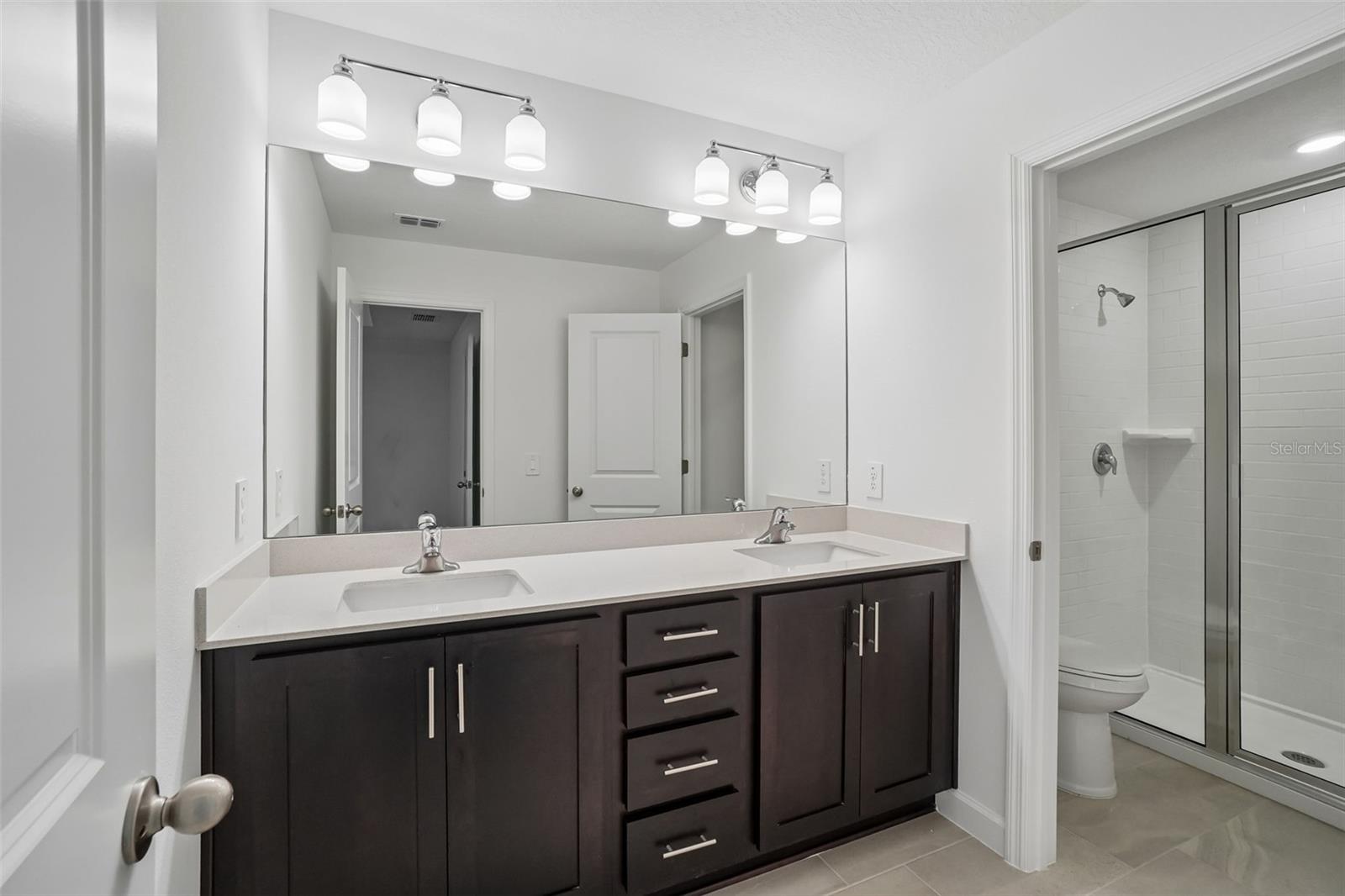MONTAGUE TOWNHOMES - Residential