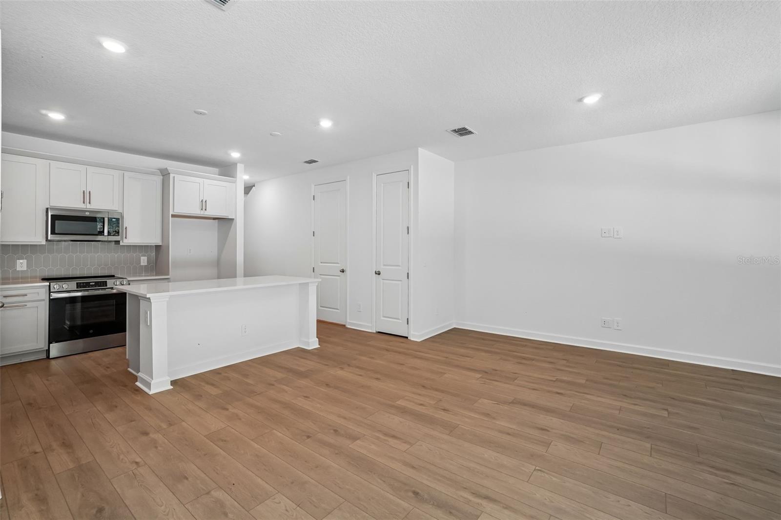 MONTAGUE TOWNHOMES - Residential