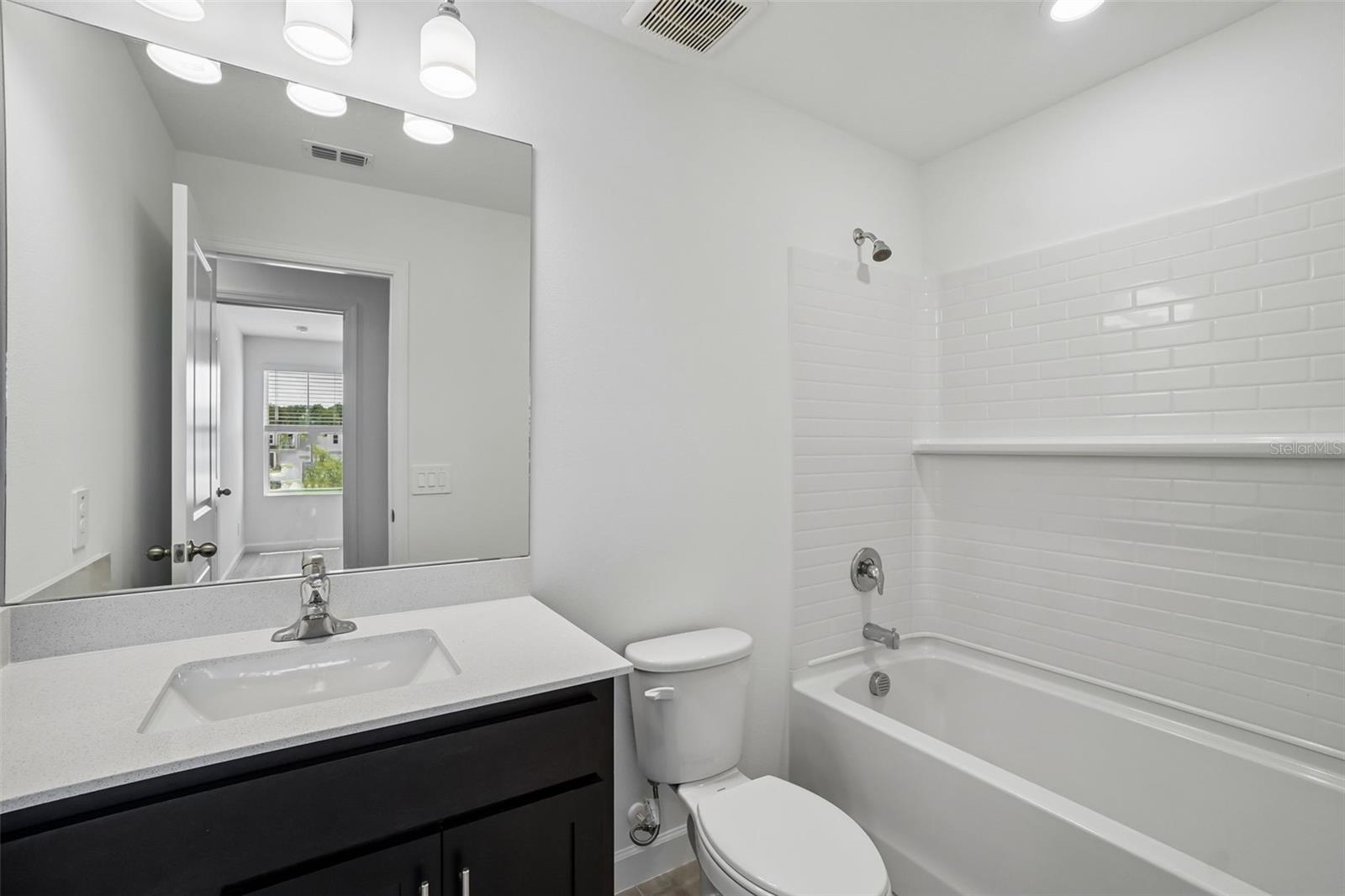 MONTAGUE TOWNHOMES - Residential