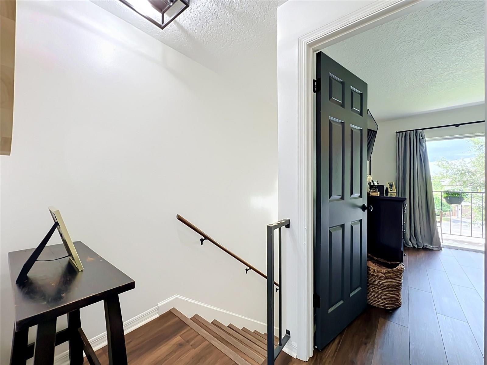 PARK LAKE GROVE CONDO - Residential