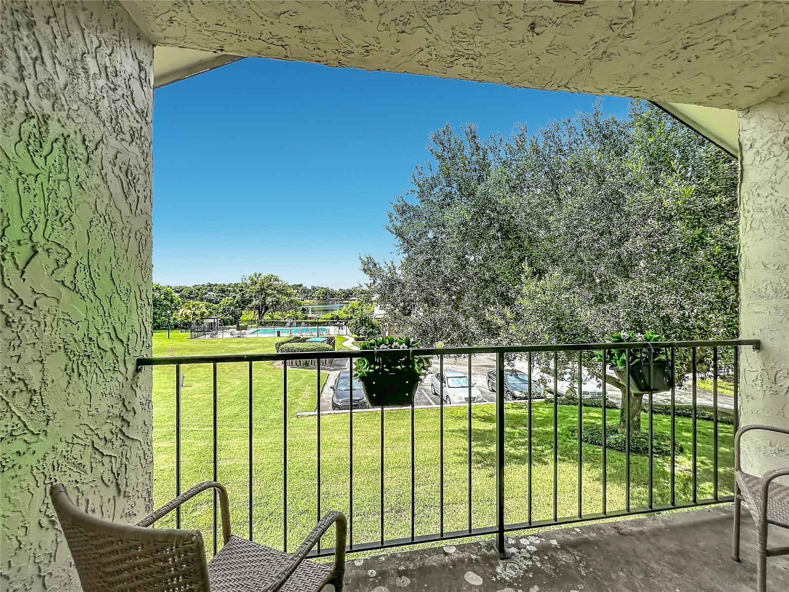 PARK LAKE GROVE CONDO - Residential