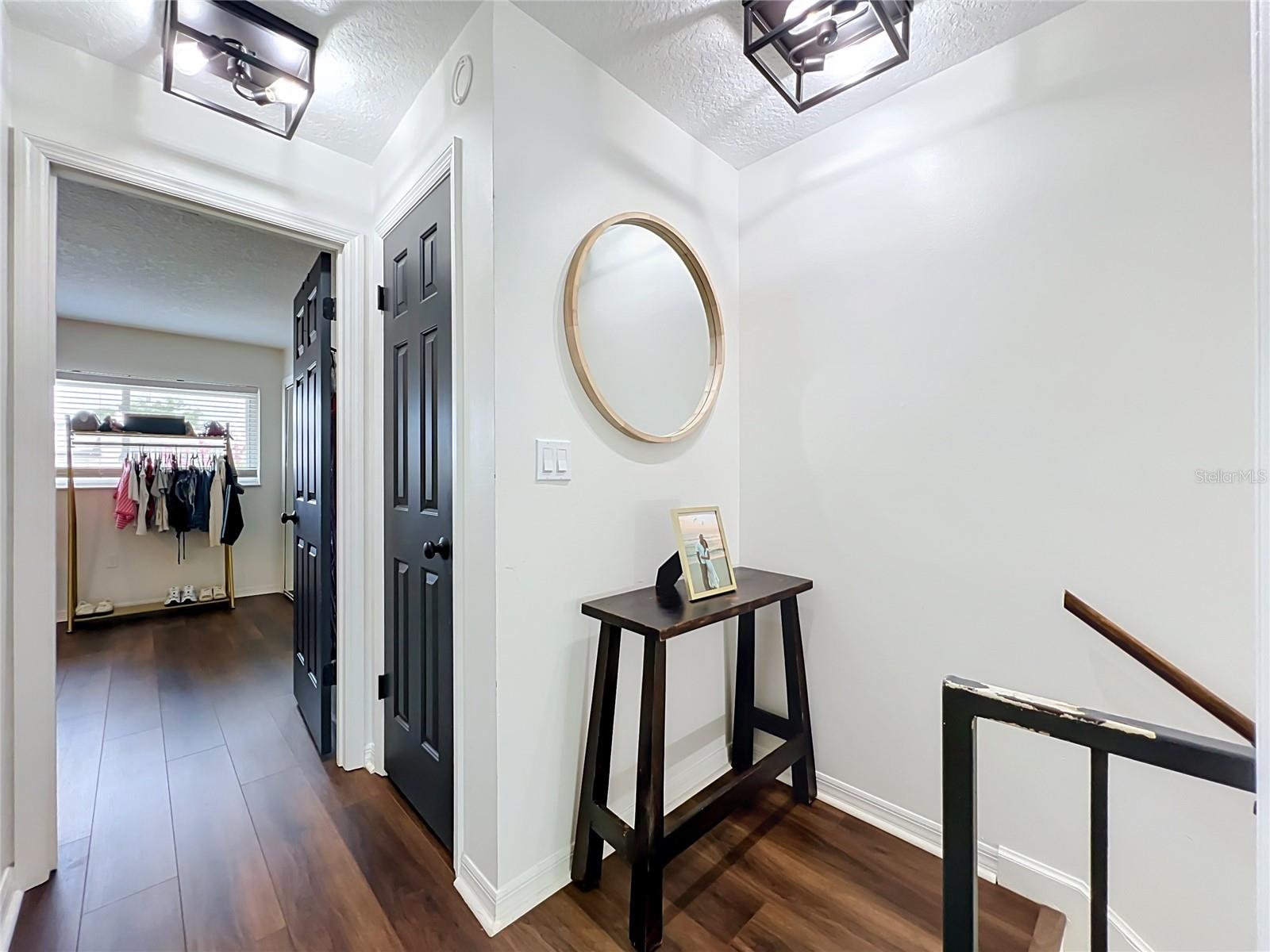 PARK LAKE GROVE CONDO - Residential