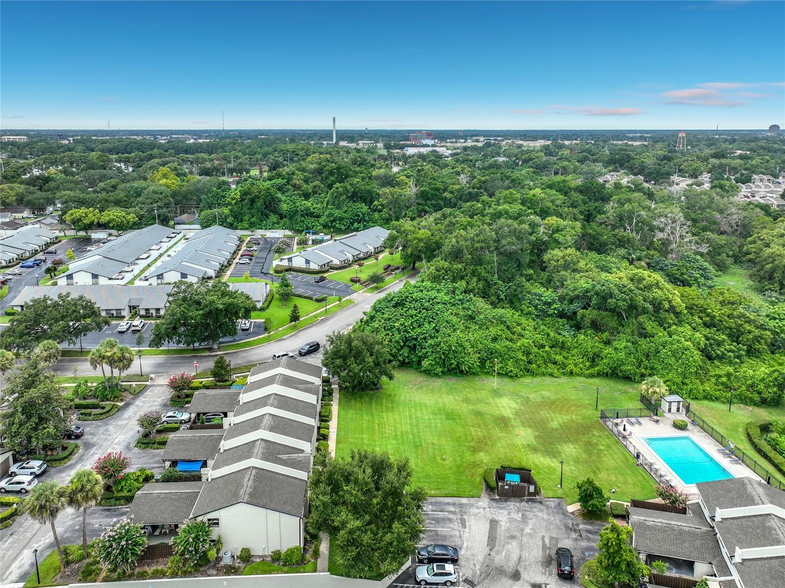 PARK LAKE GROVE CONDO - Residential