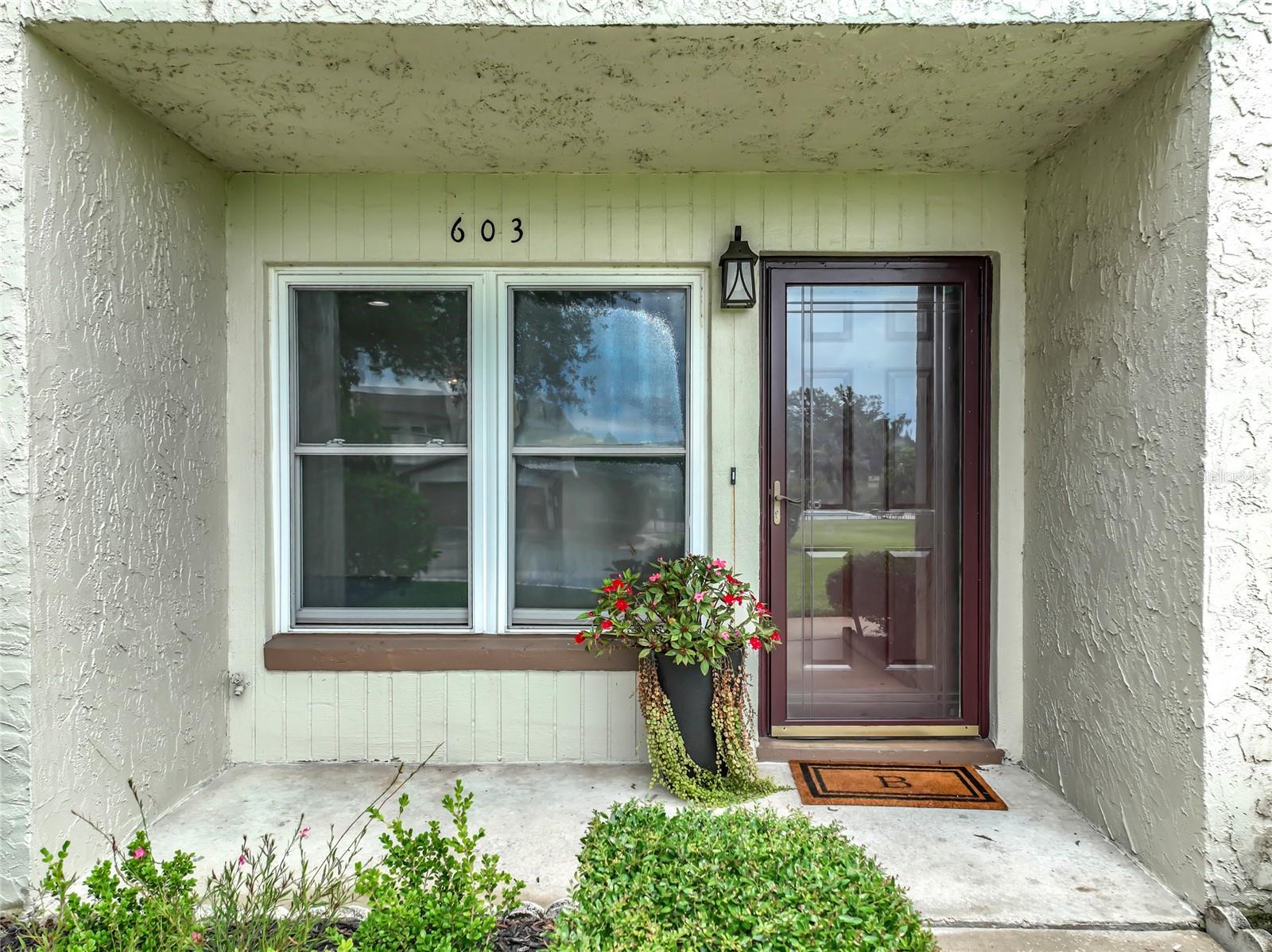 PARK LAKE GROVE CONDO - Residential