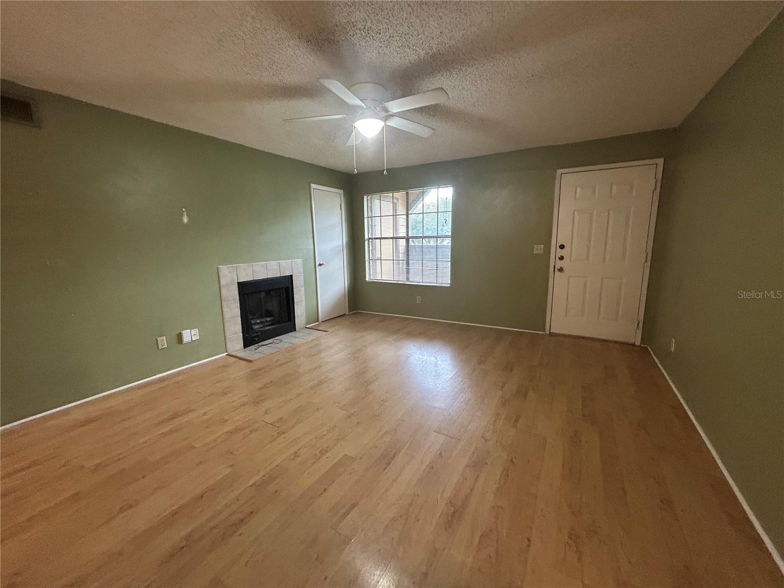 LAKEWOOD PARK A CONDO - Residential