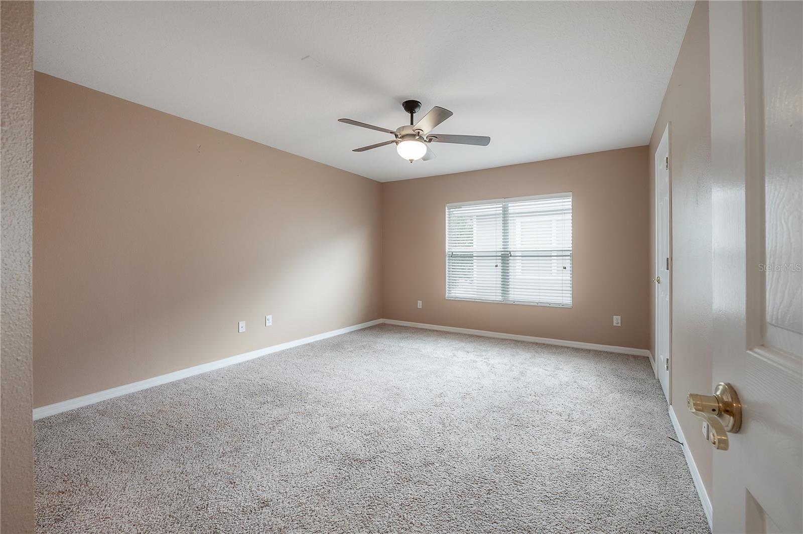 ELIZABETH COURT TWNHMS - Residential Lease