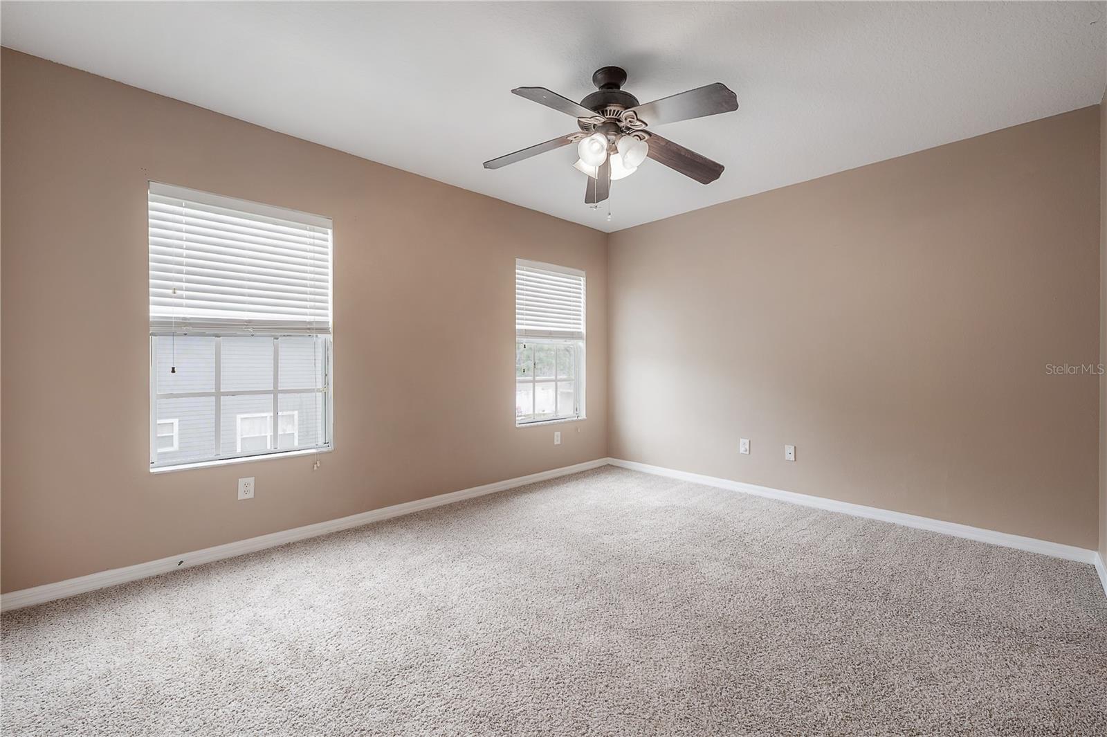 ELIZABETH COURT TWNHMS - Residential Lease