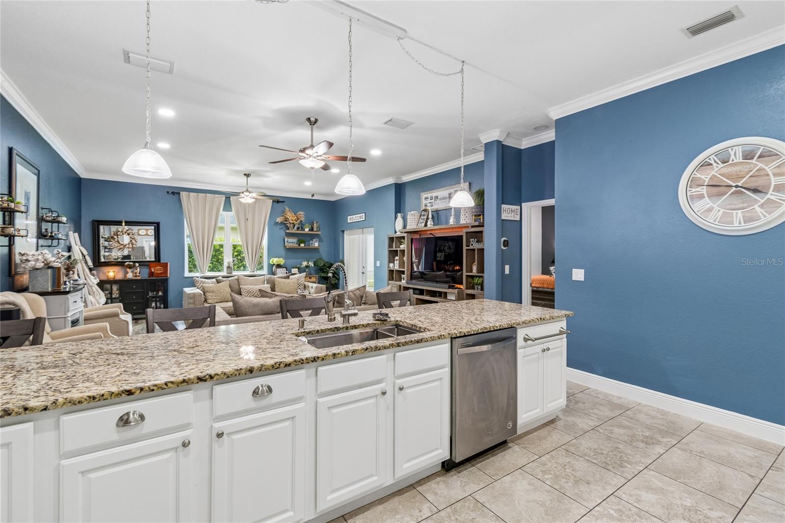 GROVELAND VILLAS AT GREEN GATE - Residential
