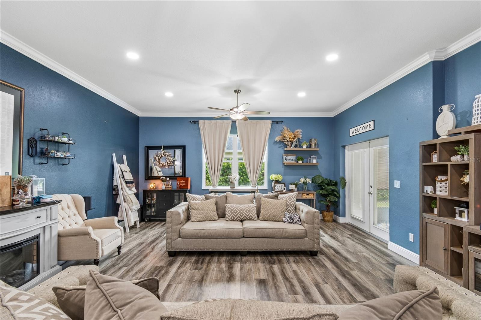GROVELAND VILLAS AT GREEN GATE - Residential