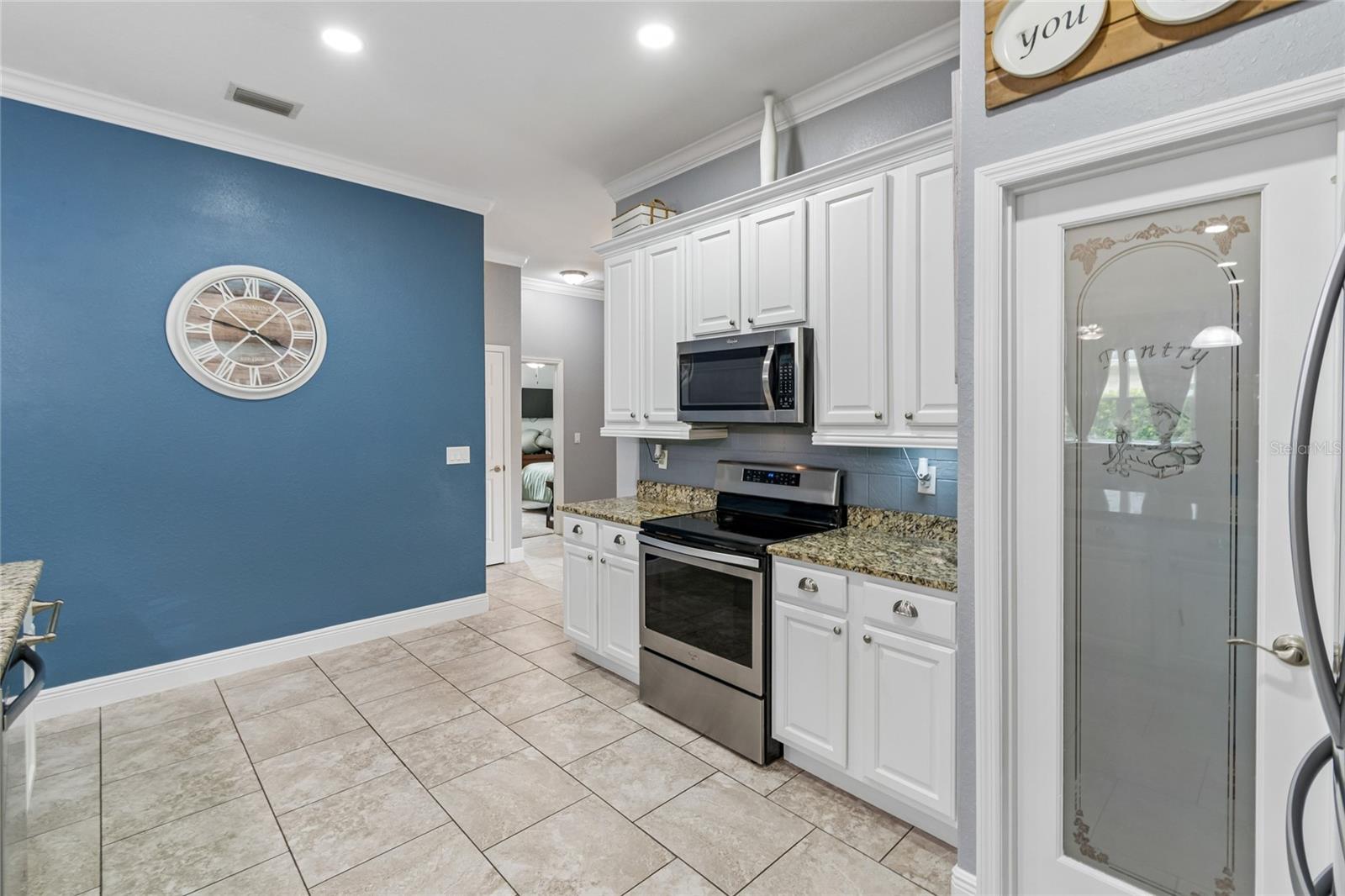 GROVELAND VILLAS AT GREEN GATE - Residential