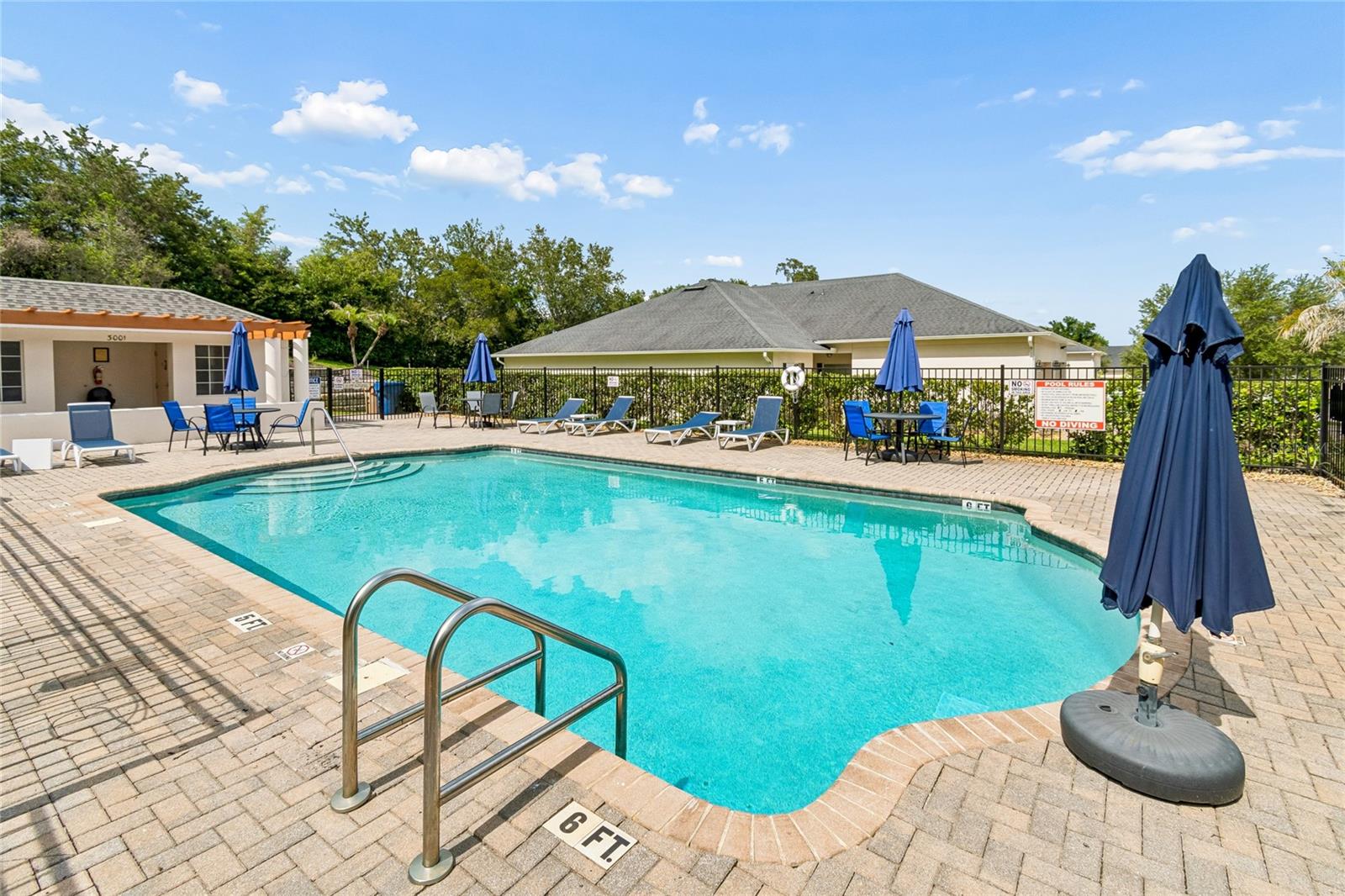 GROVELAND VILLAS AT GREEN GATE - Residential
