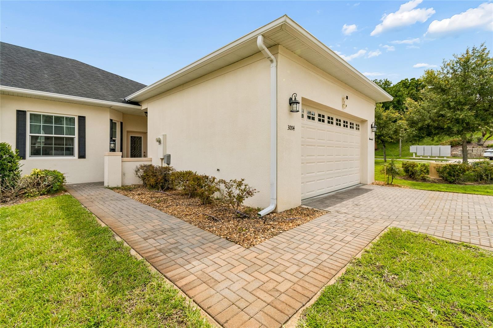 GROVELAND VILLAS AT GREEN GATE - Residential
