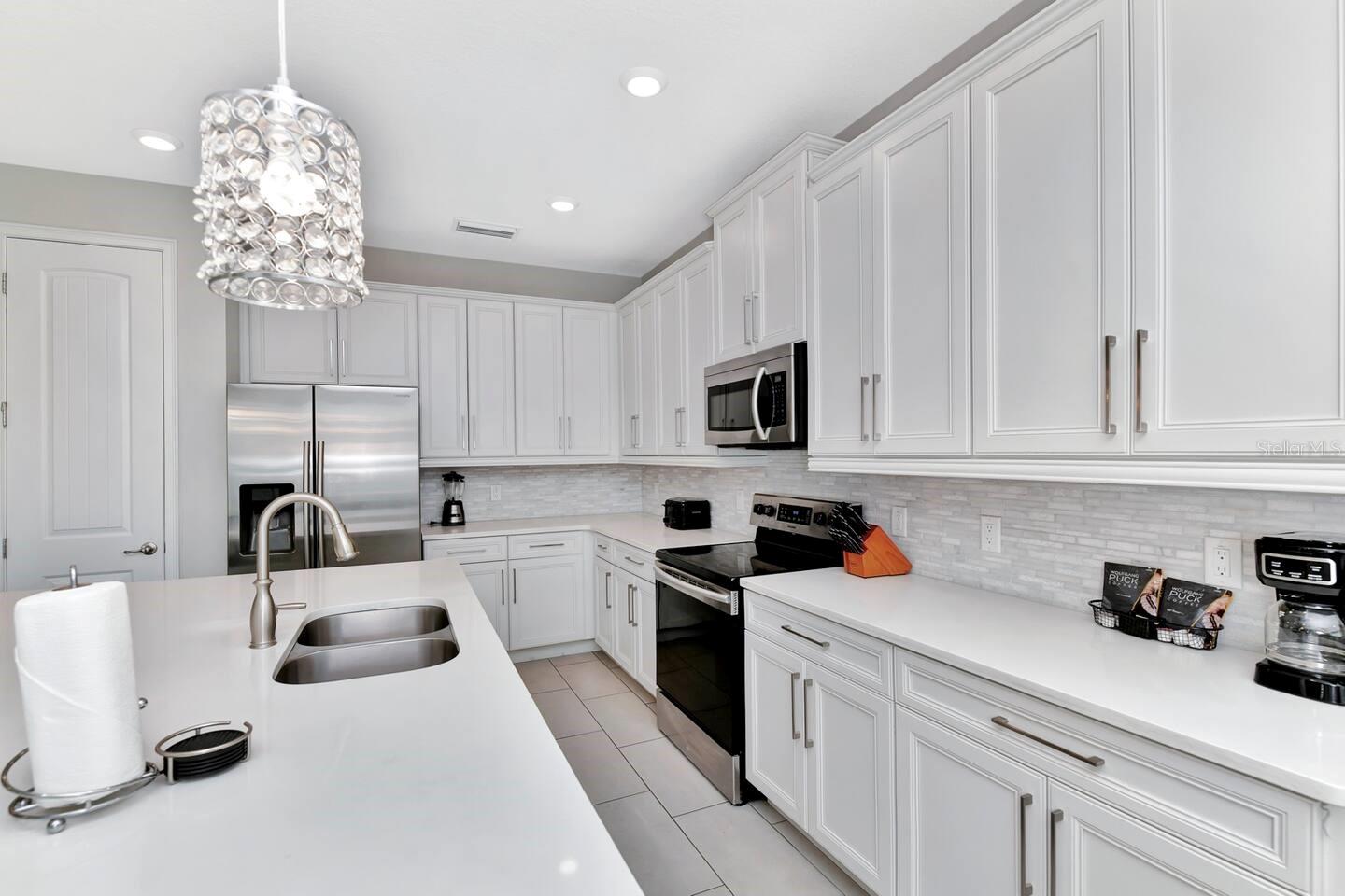 REUNION WEST PH 4 - Residential