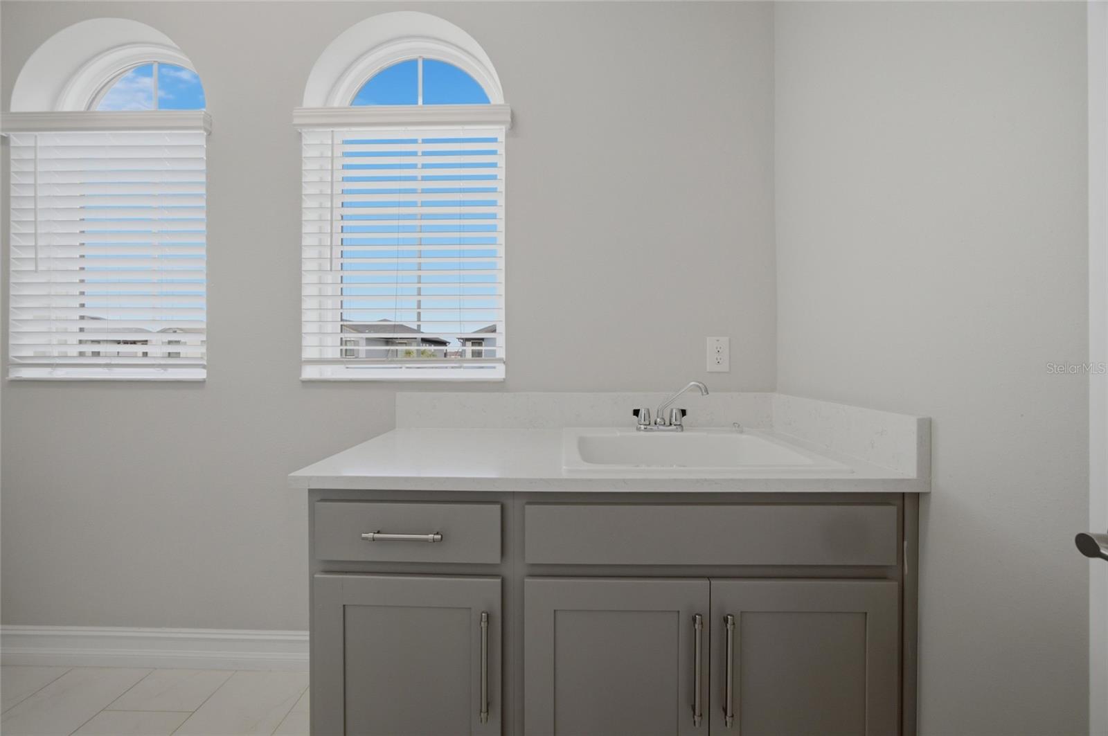 ESTANCIA PH 4 - Residential