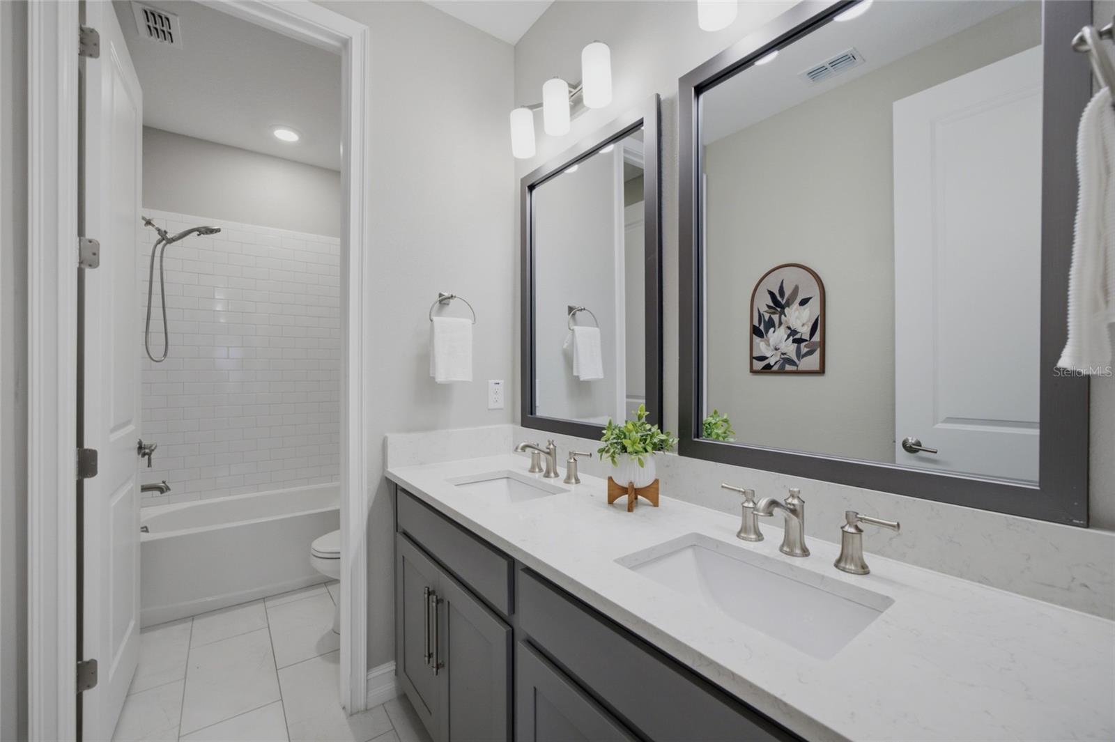 ESTANCIA PH 4 - Residential