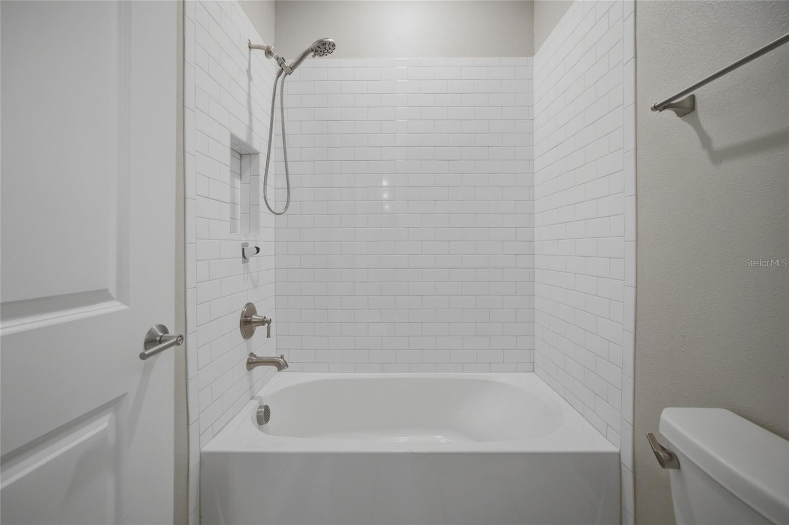ESTANCIA PH 4 - Residential