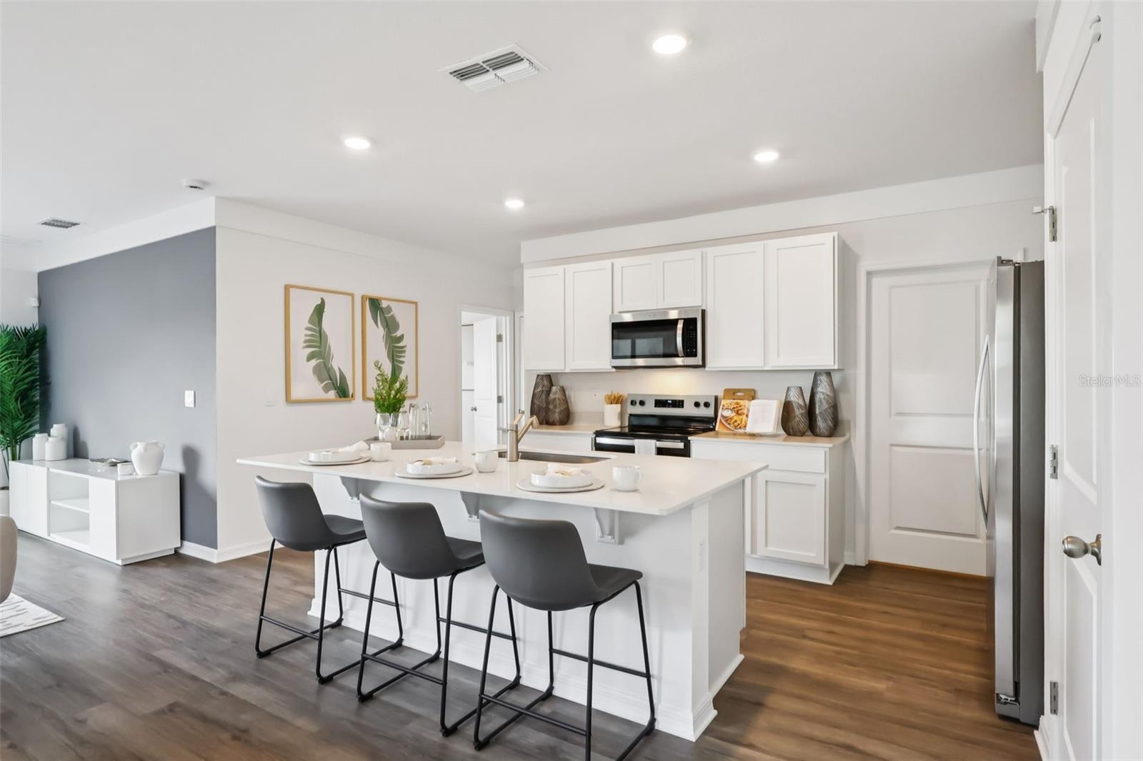 HAMILTON BLUFF SUBDIVISION PHASES 1 & 2 - Residential