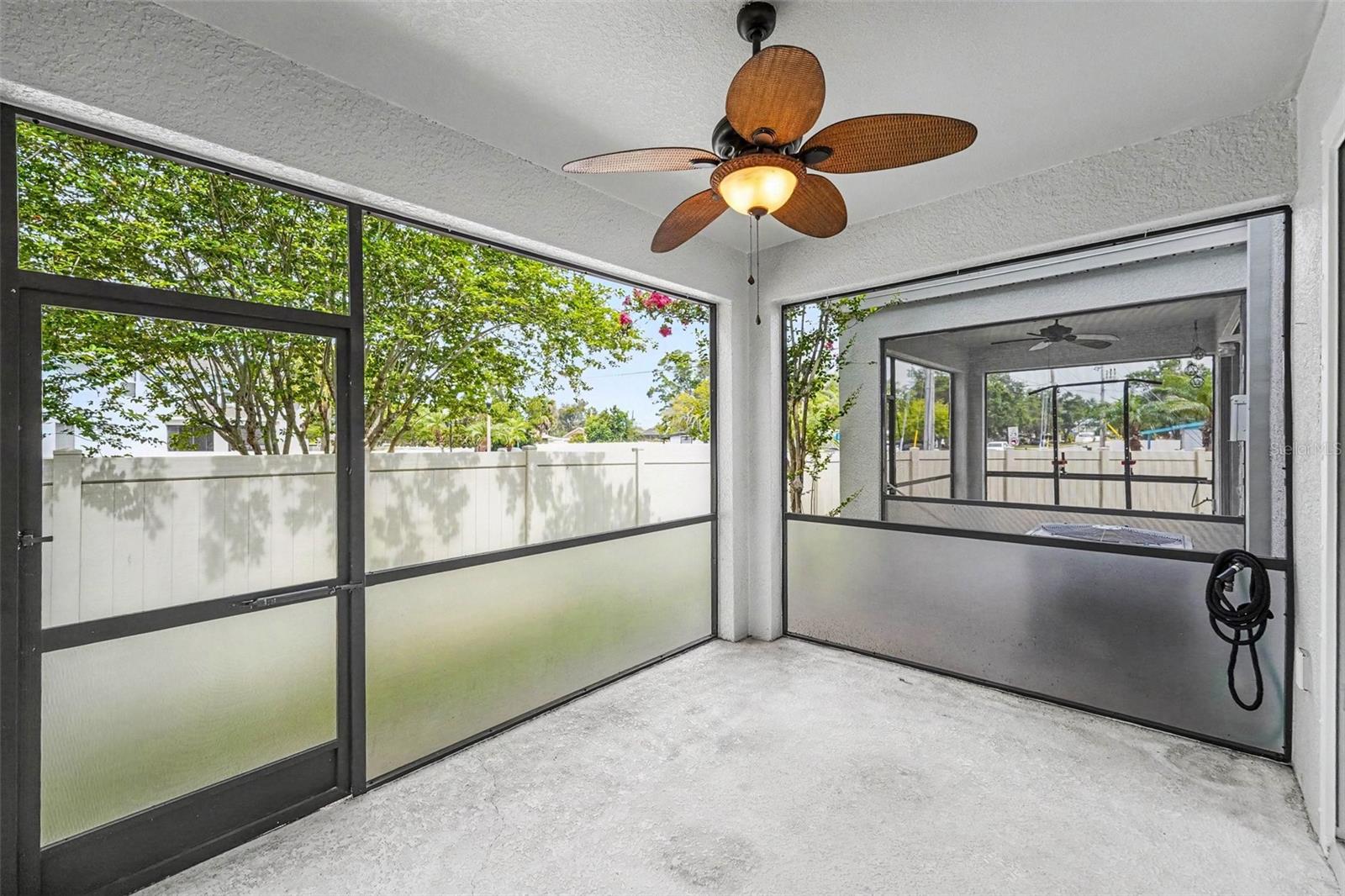 SAWGRASS VILLAGE - Residential