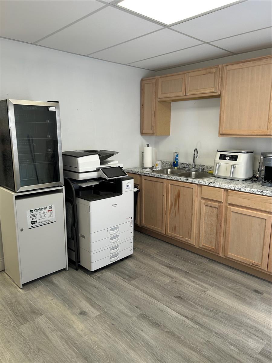OAKRIDGE OFFICE CNTR A CONDO - Commercial Sale