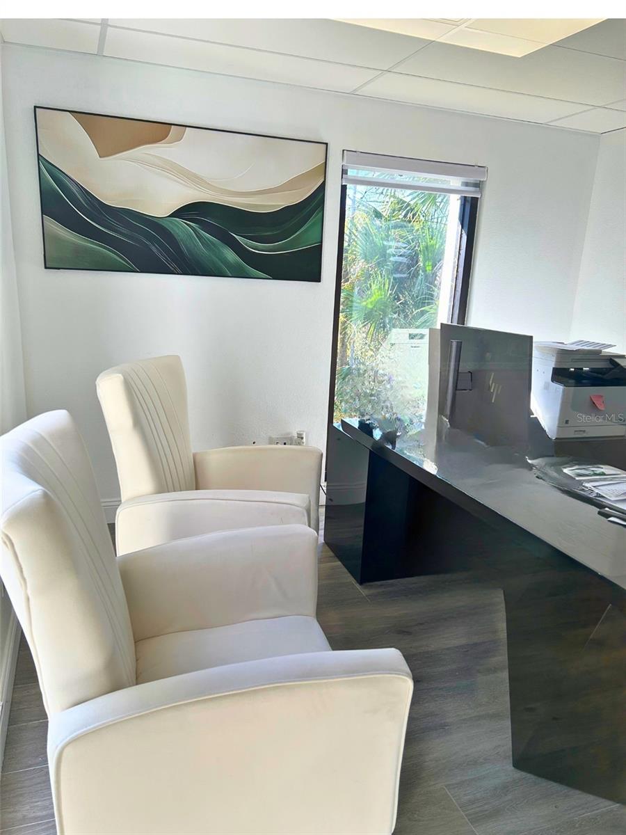 OAKRIDGE OFFICE CNTR A CONDO - Commercial Sale