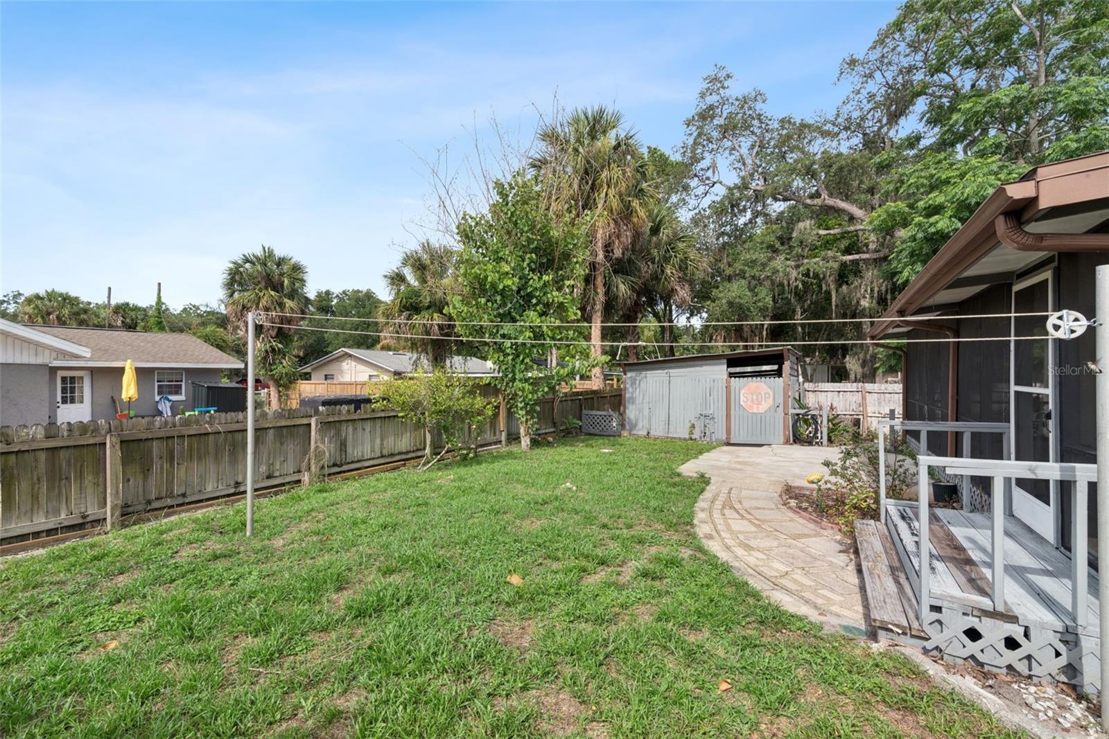 LONGWOOD PARK - Residential
