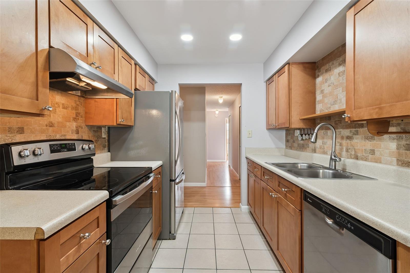 LONGWOOD PARK - Residential