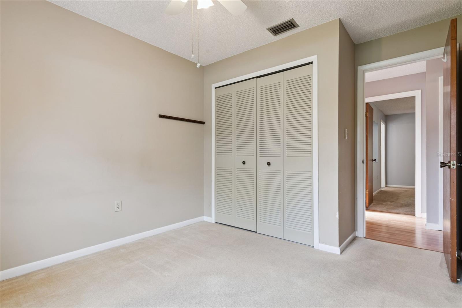 LONGWOOD PARK - Residential