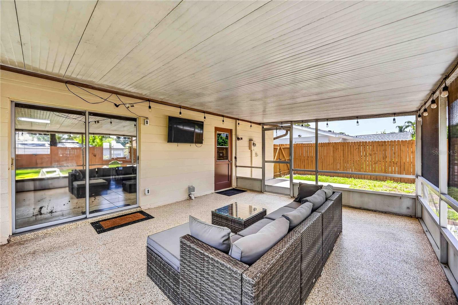 RIDGEWOOD ESTATES 12 ADD - Residential