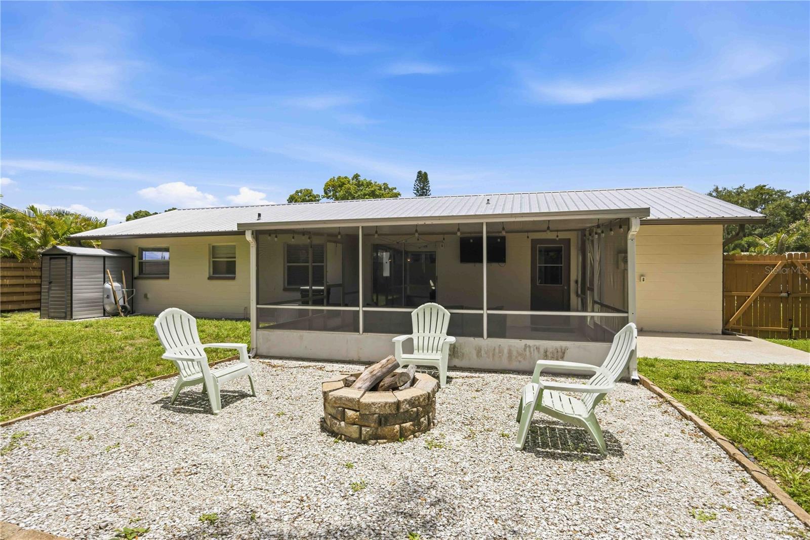 RIDGEWOOD ESTATES 12 ADD - Residential