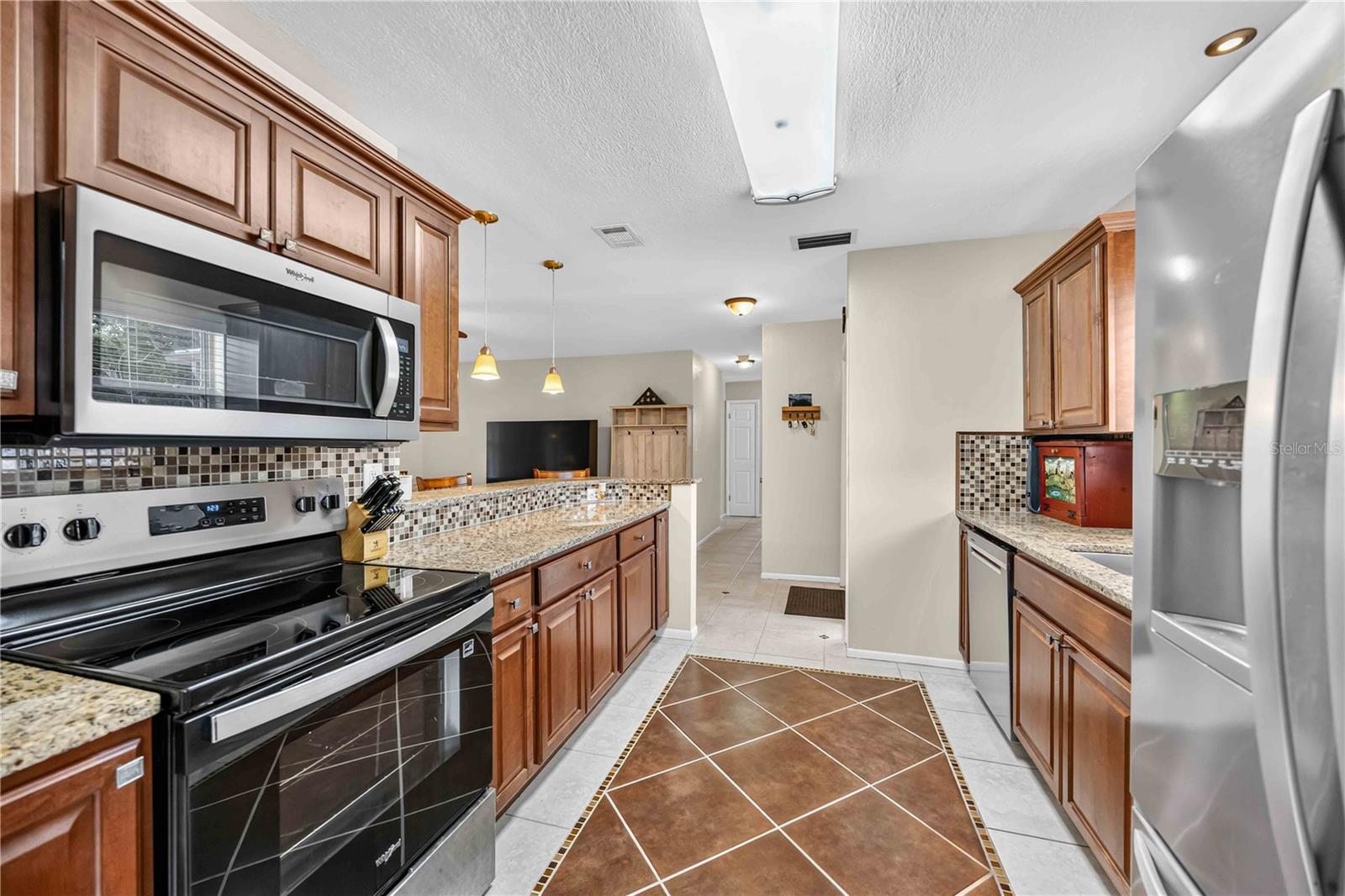 RIDGEWOOD ESTATES 12 ADD - Residential
