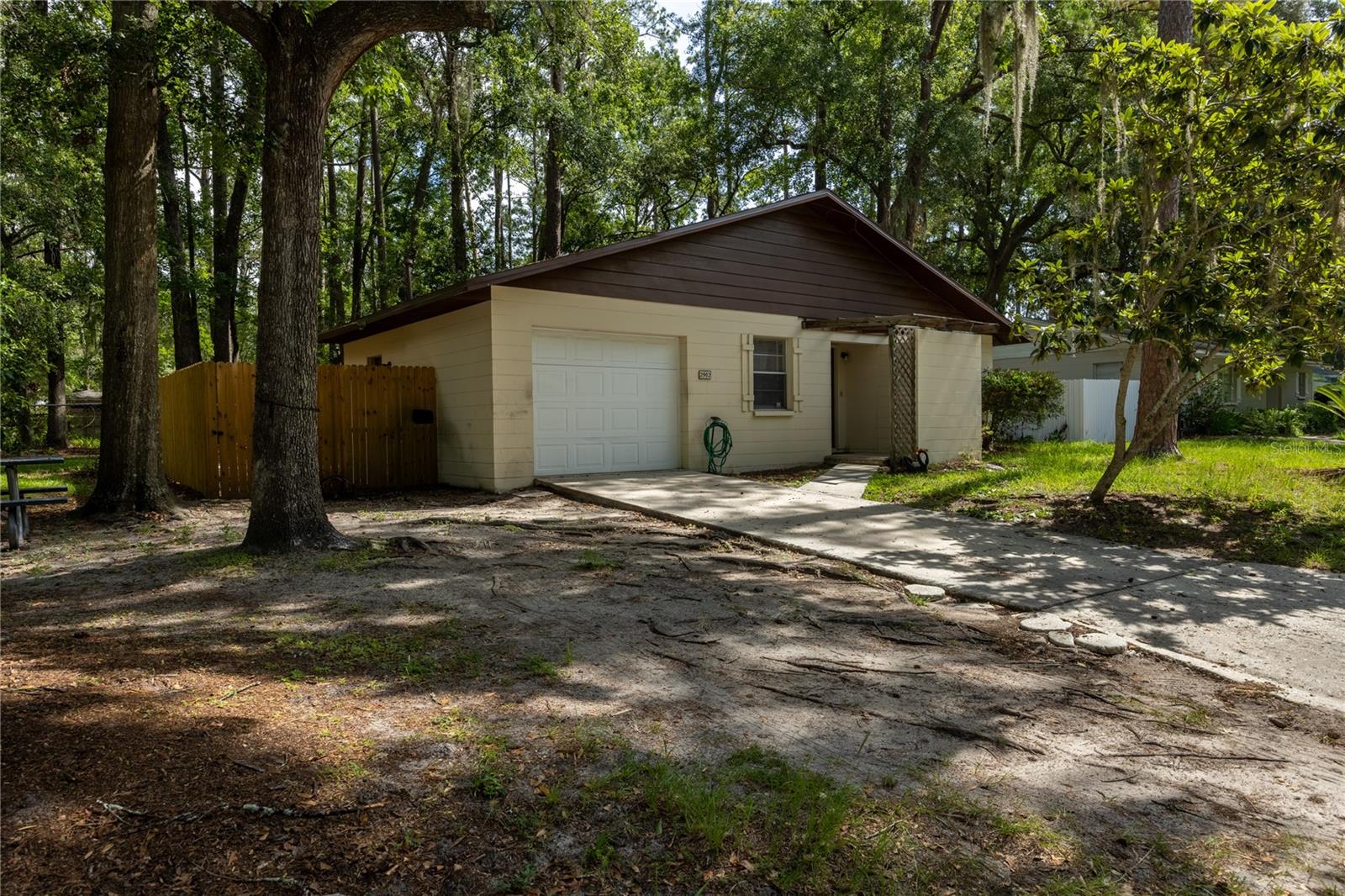 SPRINGTREE - Residential