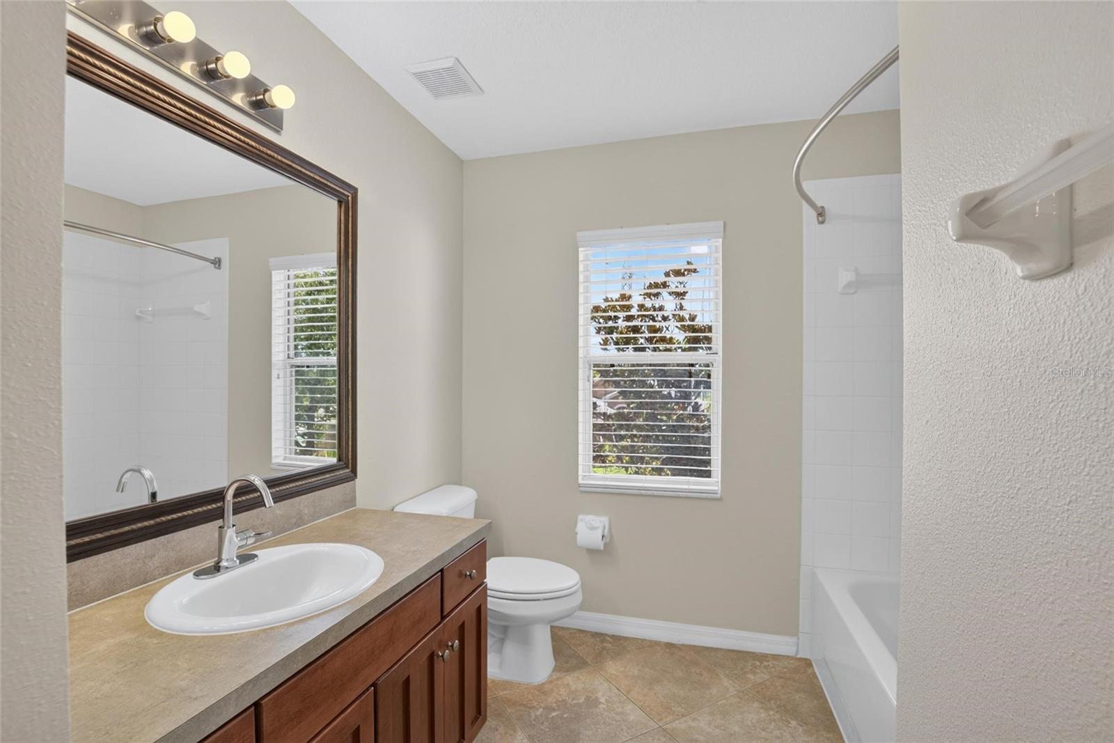 CANTERBURY LAKES PH 4 - Residential