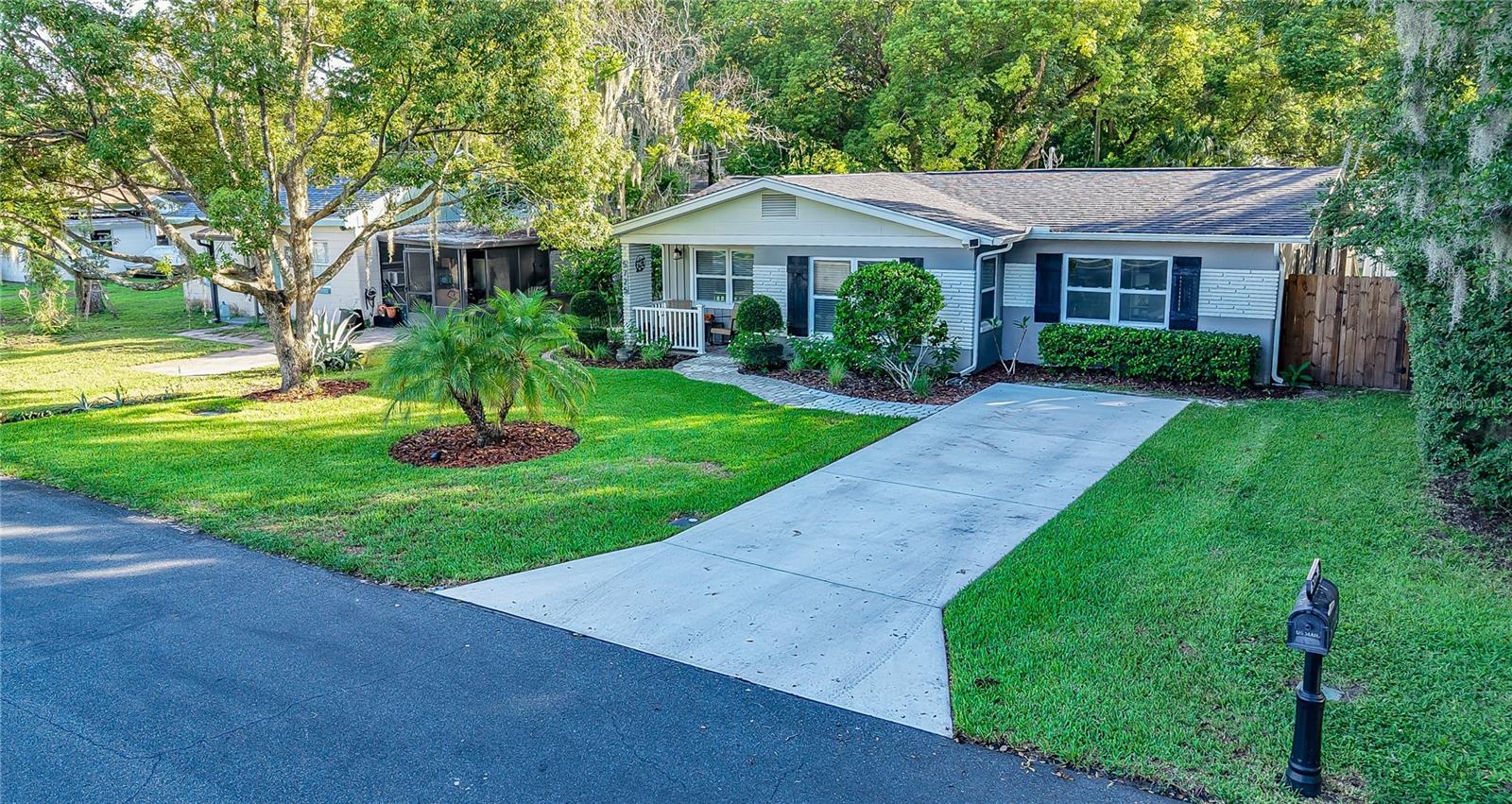 CITY ZEPHYRHILLS - Residential