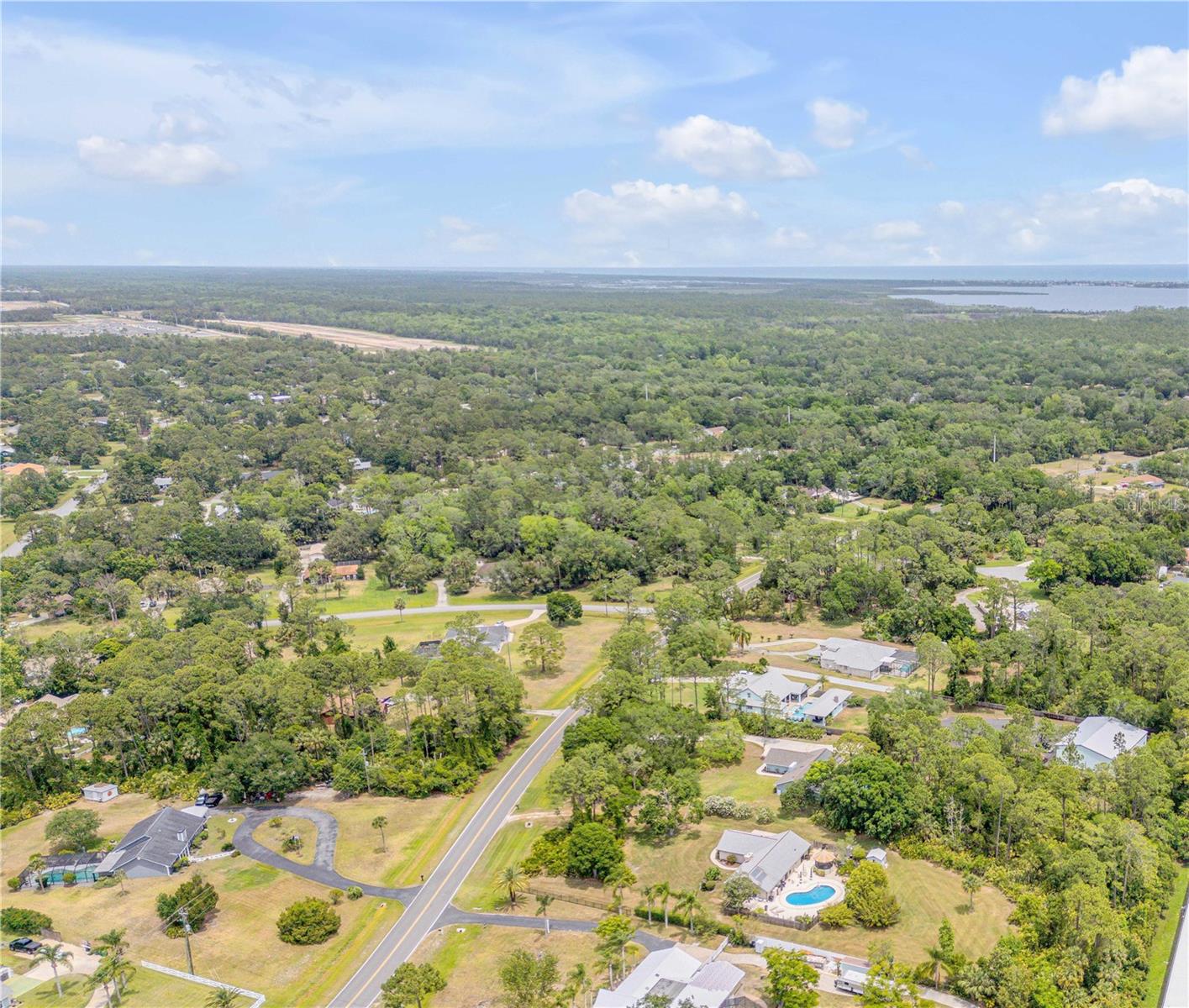 VILLAGE PINE RUN - Residential
