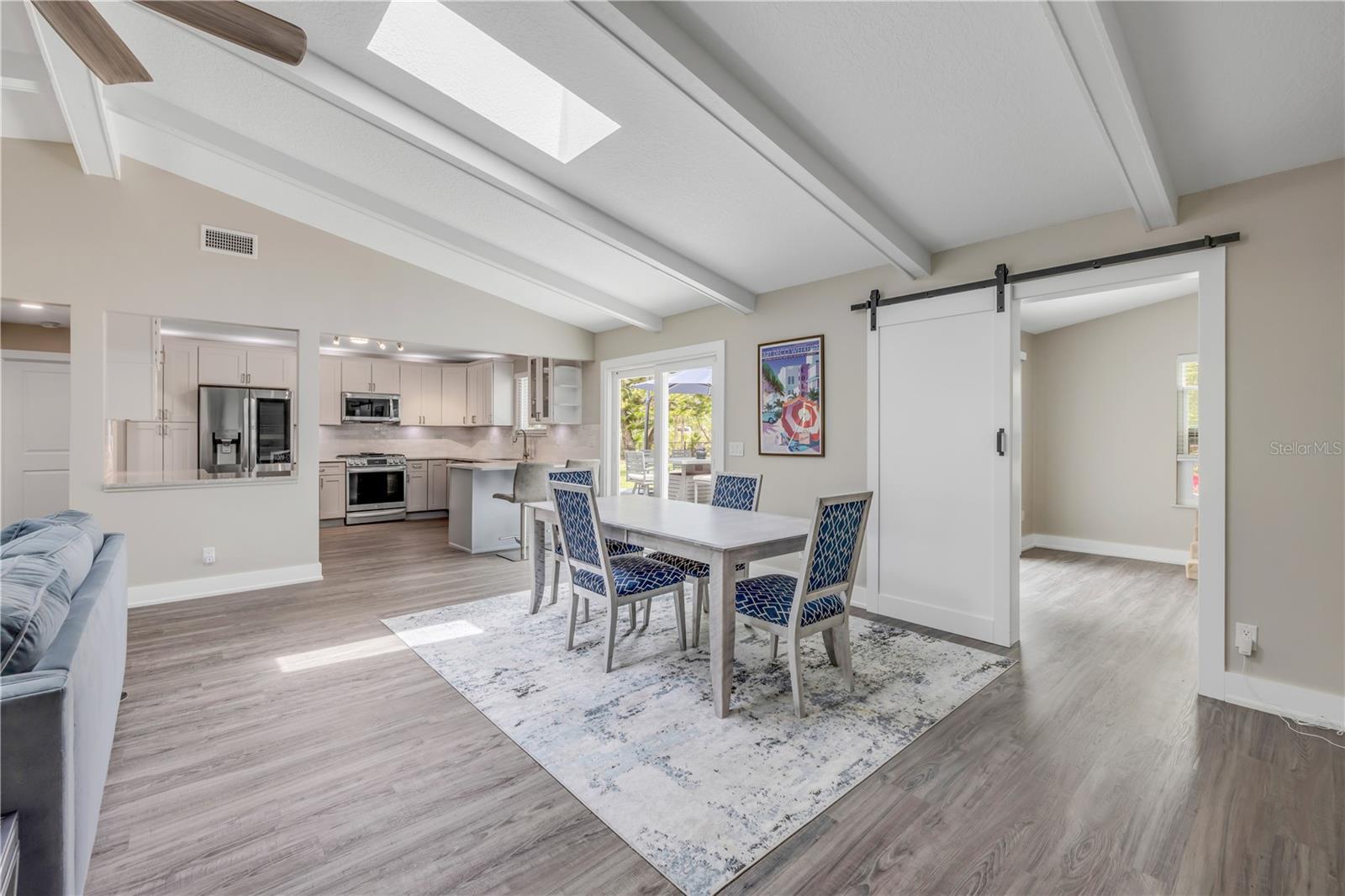 VILLAGE PINE RUN - Residential